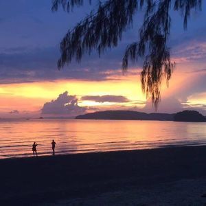 Meet your Posher, Anahata